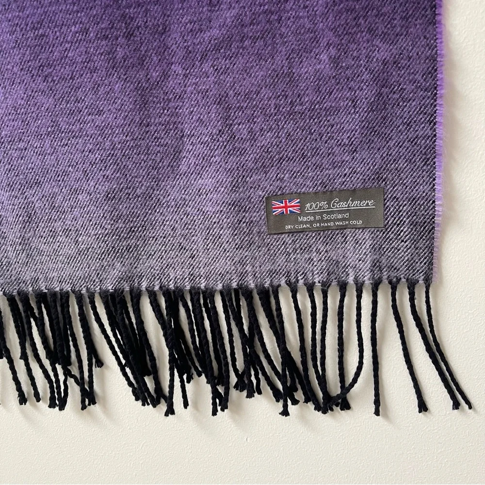Elegant Purple Ombre 100% Cashmere Scarf - Picture 4 of 5